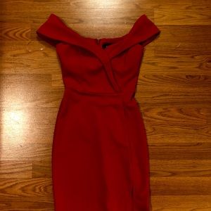 Beautiful mini dress.